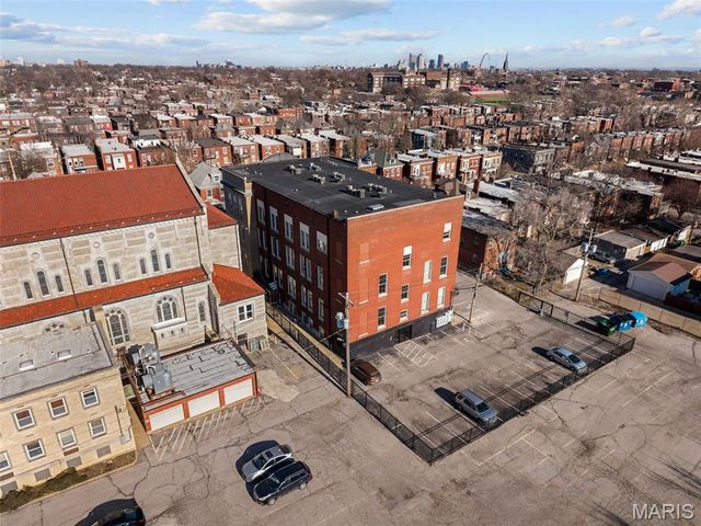 3530 Utah, St Louis, MO 63118