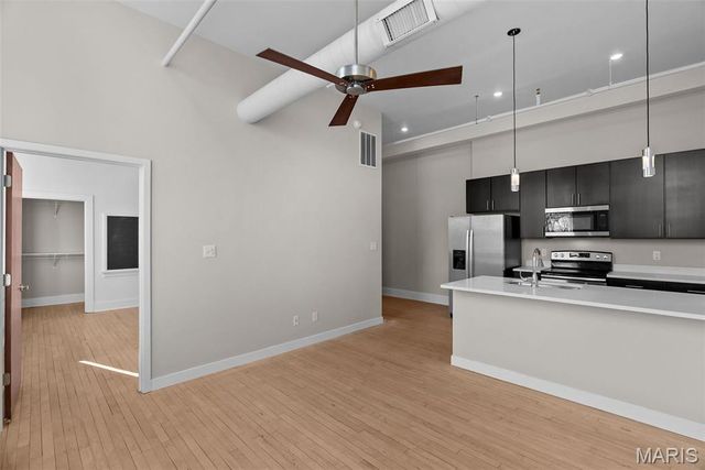 3530 Utah, St Louis, MO 63118