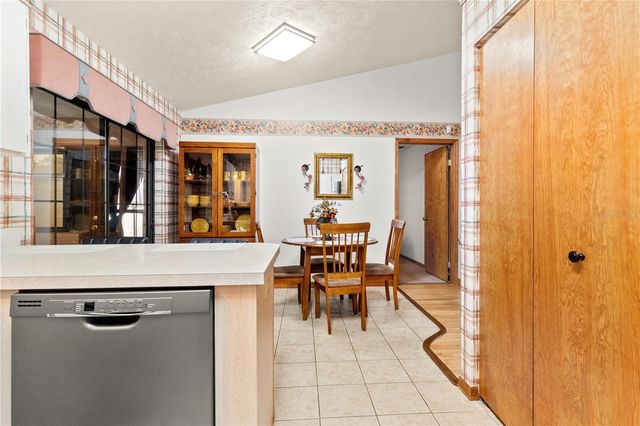 8411 SE 120TH PLACE, Belleview, FL 34420