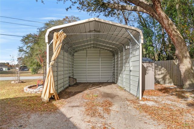 8411 SE 120TH PLACE, Belleview, FL 34420