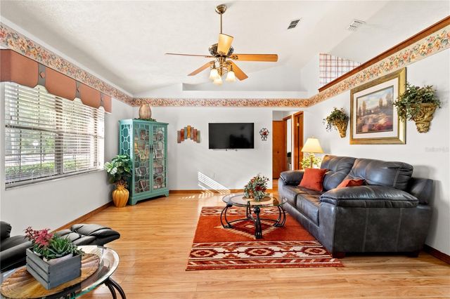 8411 SE 120TH PLACE, Belleview, FL 34420