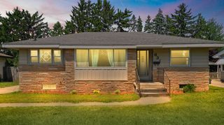 631 Oakcrest Street SW, Wyoming, MI 49509