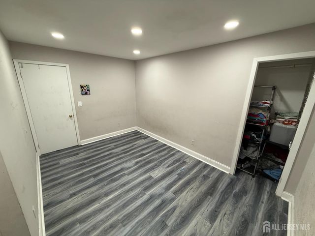 135 Crampton Avenue, Woodbridge Proper, NJ 07095