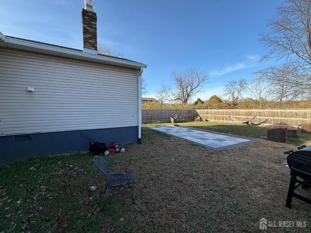 135 Crampton Avenue, Woodbridge Proper, NJ 07095