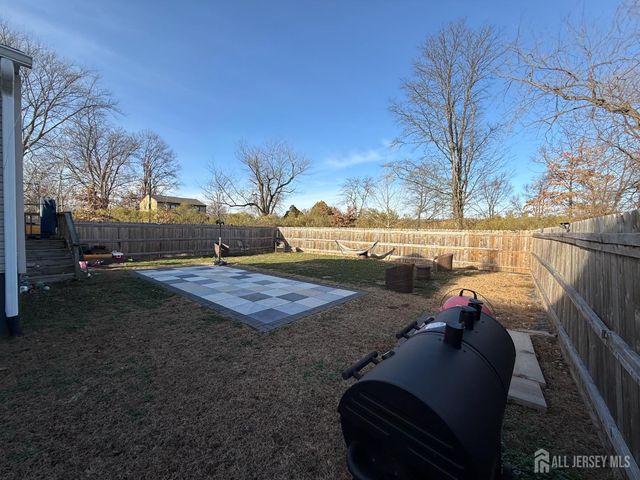 135 Crampton Avenue, Woodbridge Proper, NJ 07095