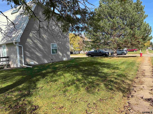 1407 Liberty Drive, Lexington, NE 68850