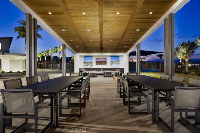 75217 Radford Drive, Palm Desert, CA 92211