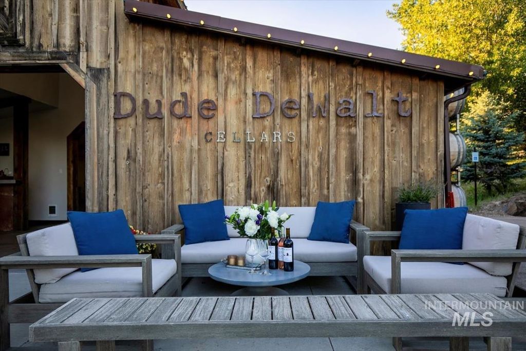 5446 N Highway 16, Eagle, ID 83616 photo 2