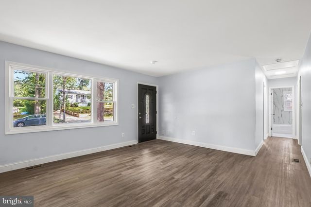 9359 WORRELL AVE, Lanham, MD 20706