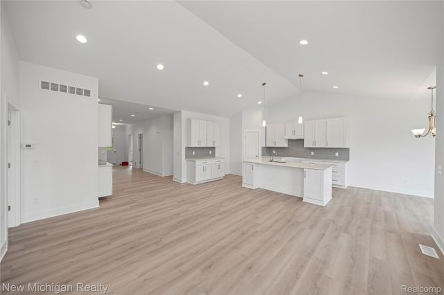 7453 Village Court, Springfield Charter Township, MI 48350