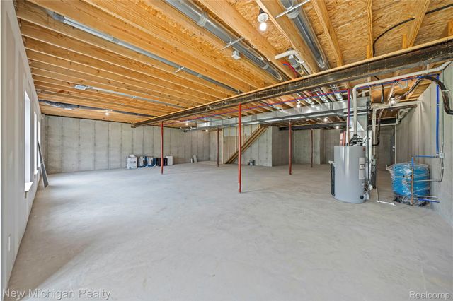 7453 Village Court, Springfield Charter Township, MI 48350