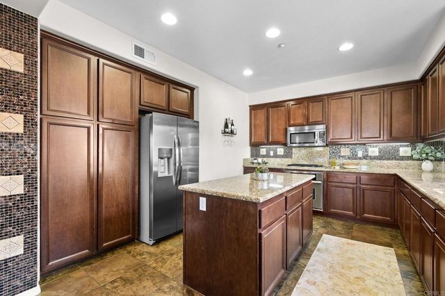 2233 Capistrano Way 18, Chula Vista, CA 91915