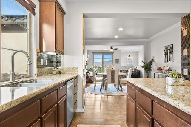 2233 Capistrano Way 18, Chula Vista, CA 91915