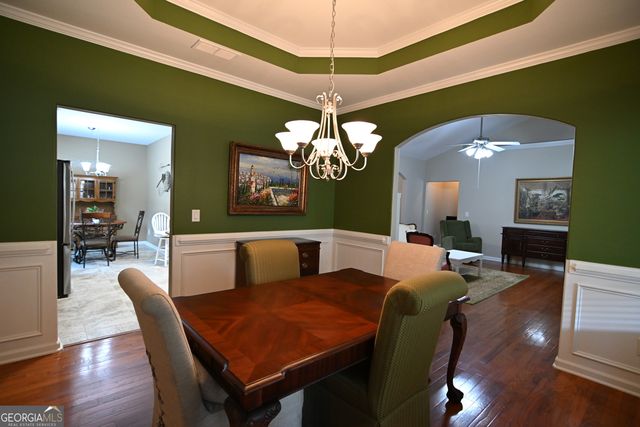 504 Park Place Court, Social Circle, GA 30025