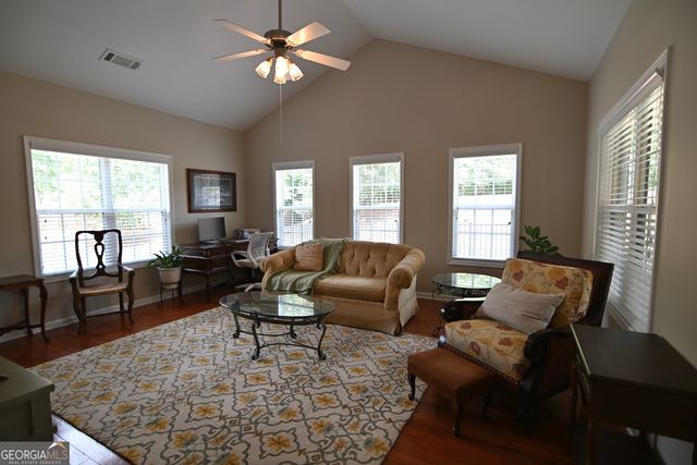 504 Park Place Court, Social Circle, GA 30025