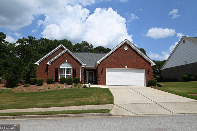 504 Park Place Court, Social Circle, GA 30025