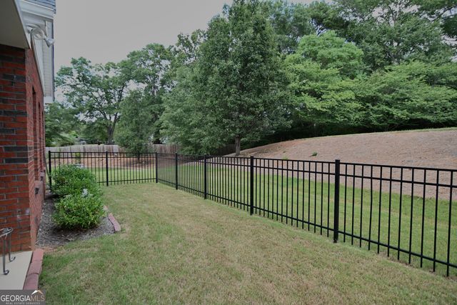 504 Park Place Court, Social Circle, GA 30025