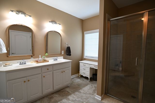 504 Park Place Court, Social Circle, GA 30025