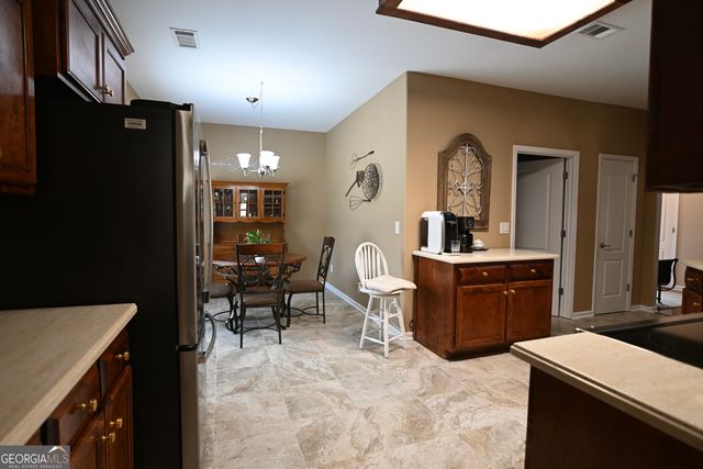 504 Park Place Court, Social Circle, GA 30025