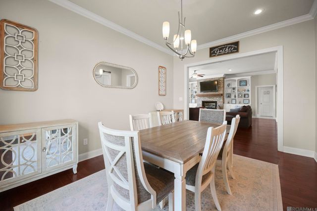 3755 Club View Ct, Zachary, LA 70791