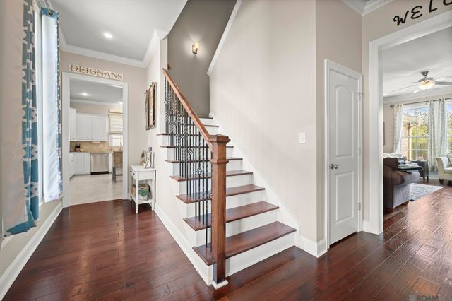 3755 Club View Ct, Zachary, LA 70791