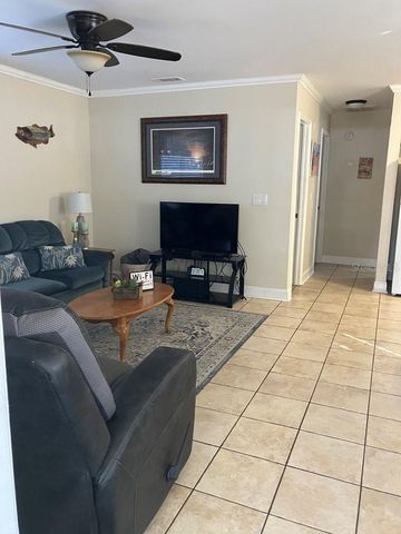 25079 NE 140TH LOOP, Salt Springs, FL 32134