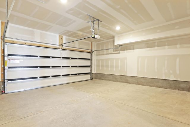 419 Talbot Drive, Summerville, SC 29486