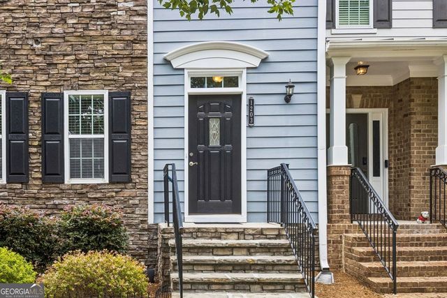 1203 Park Pass Way, Suwanee, GA 30024