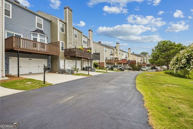 1203 Park Pass Way, Suwanee, GA 30024
