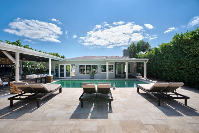 7910 Hawthorne Ave, Miami Beach, FL 33141