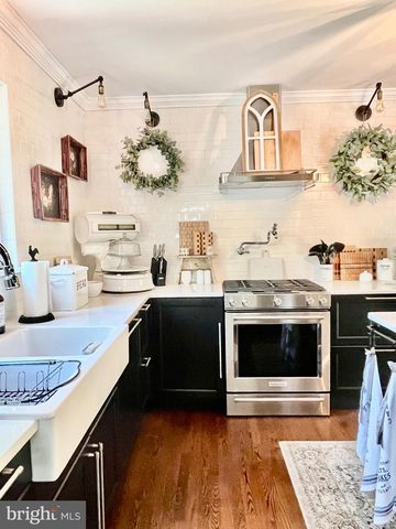506 10TH AVE, Haddon Heights, NJ 08035