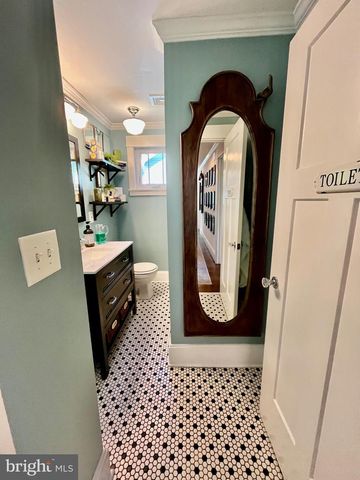 506 10TH AVE, Haddon Heights, NJ 08035
