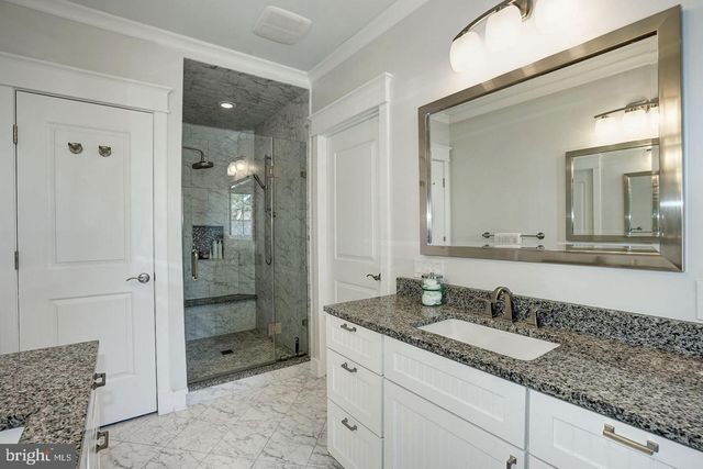 1919 N GEORGE MASON DR N, Arlington, VA 22207