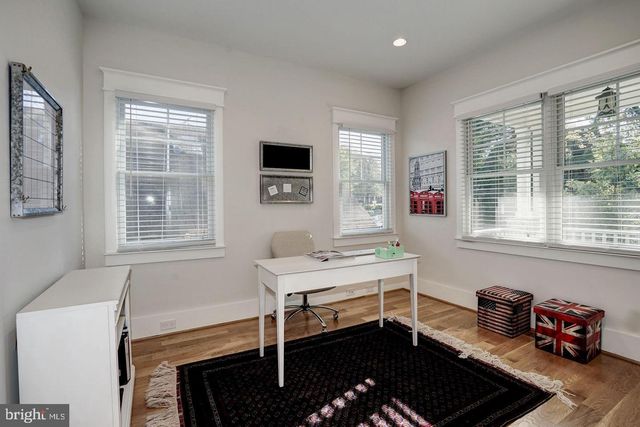 1919 N GEORGE MASON DR N, Arlington, VA 22207