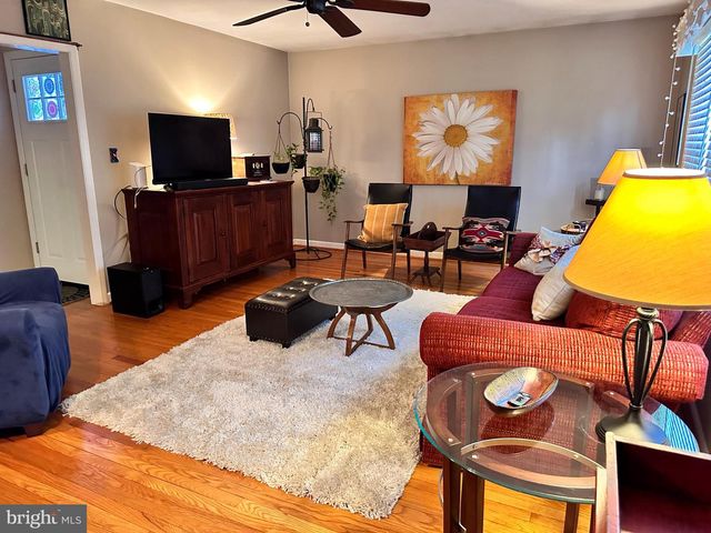 4524 SHADY DR, Wilmington, DE 19808