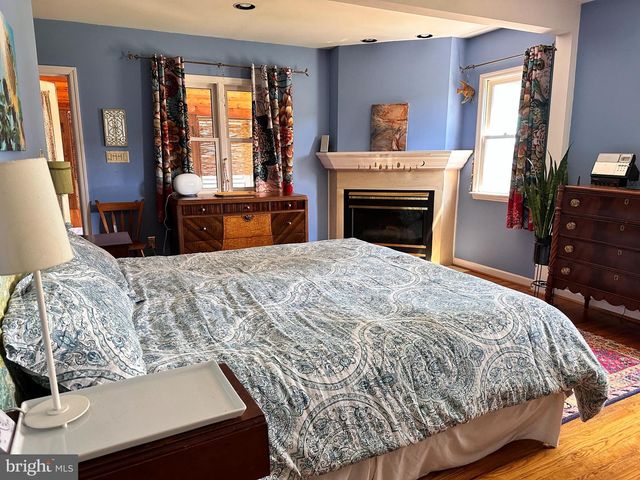 4524 SHADY DR, Wilmington, DE 19808