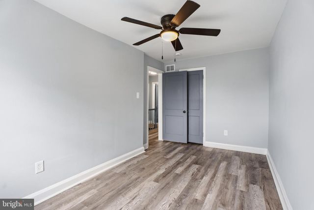 2123 GRAYTHORN RD, Middle River, MD 21220