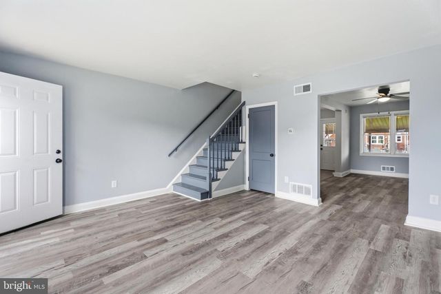 2123 GRAYTHORN RD, Middle River, MD 21220
