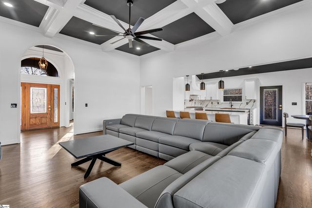 3155 State Park Road, Greenville, SC 29609