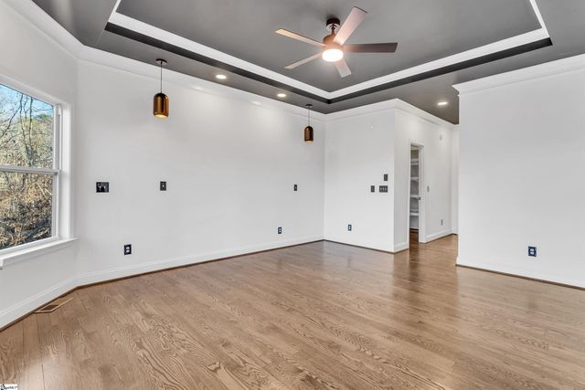 3155 State Park Road, Greenville, SC 29609