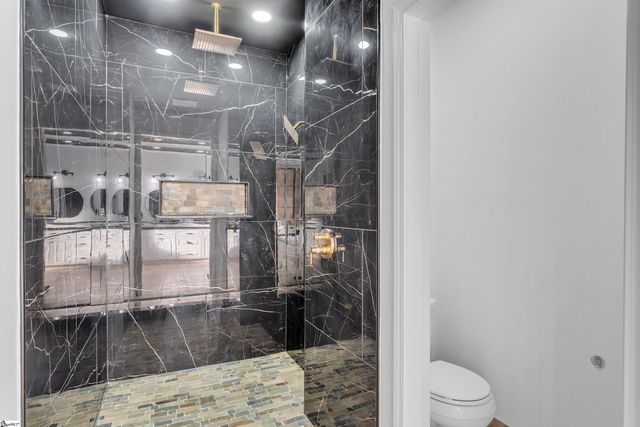 3155 State Park Road, Greenville, SC 29609