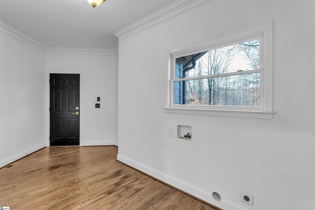 3155 State Park Road, Greenville, SC 29609