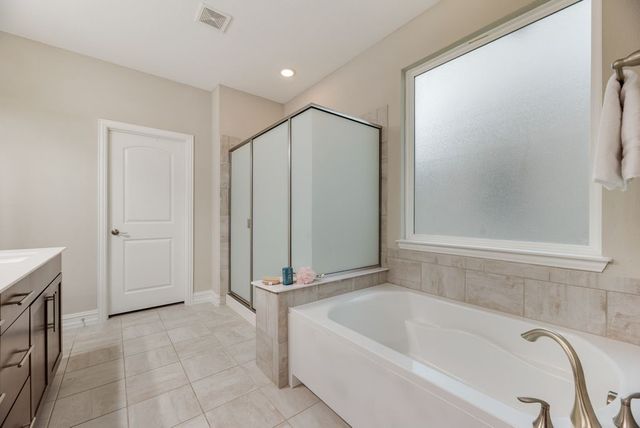 2913 Barnsley Drive, Mckinney, TX 75071