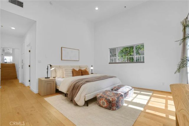 1871 Greenfield Avenue 102, Los Angeles, CA 90025