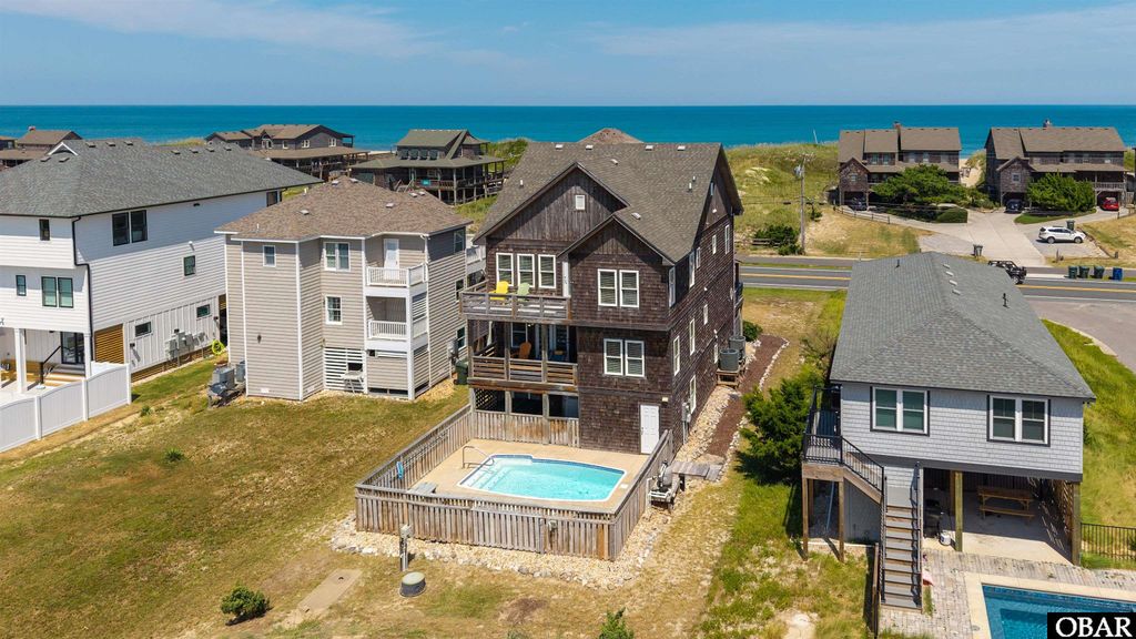 Image 11 of property listing at 4330 S Virginia Dare Trail, Nags Head, NC 27959