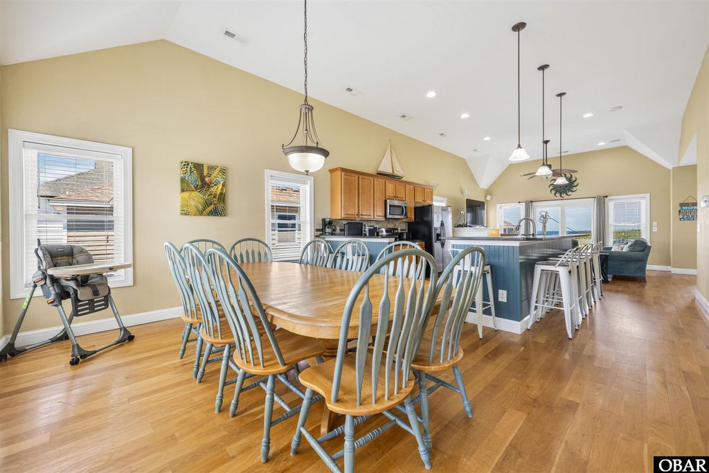 Image 19 of property listing at 4330 S Virginia Dare Trail, Nags Head, NC 27959
