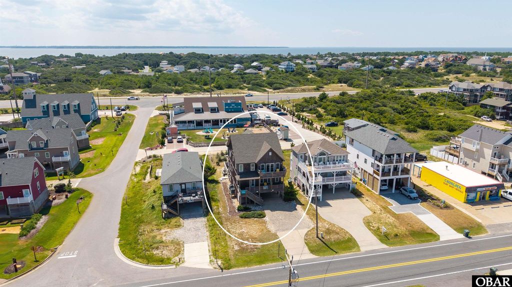 Image 3 of property listing at 4330 S Virginia Dare Trail, Nags Head, NC 27959
