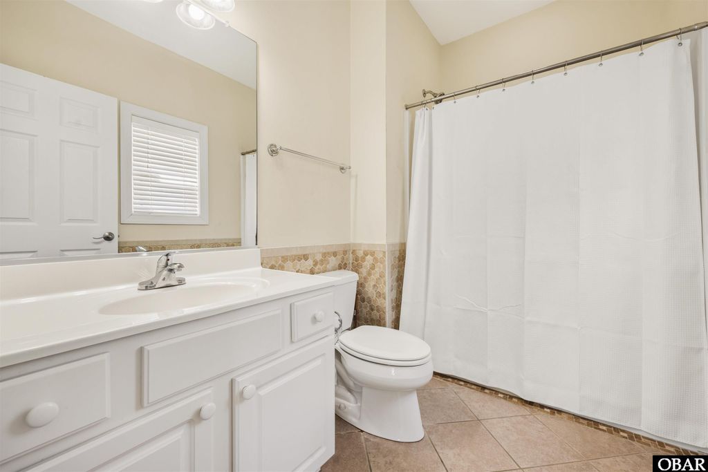 Image 41 of property listing at 4330 S Virginia Dare Trail, Nags Head, NC 27959