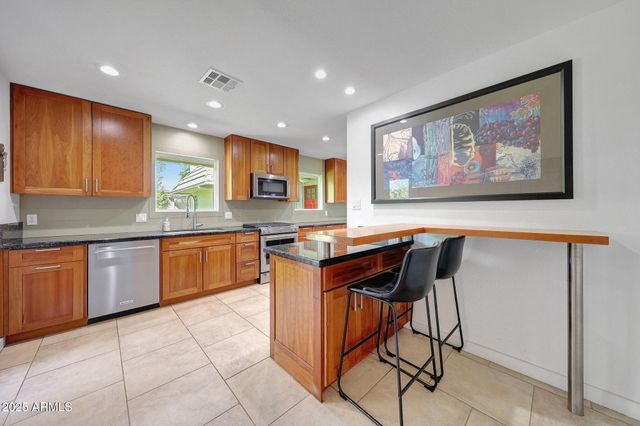 2146 E Pasadena Avenue, Phoenix, AZ 85016