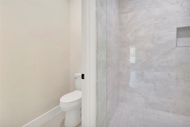 17605 NINTH STREET, Montverde, FL 34756